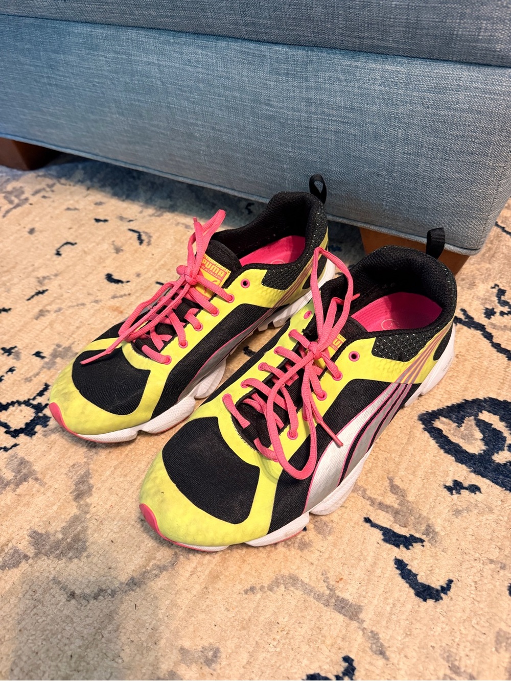 Puma Formlite XT Ultra Yellow Black Cross Trainers Pink Laces Size 11 Women